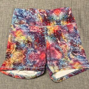 LIKE NEW FLEO SHORTS